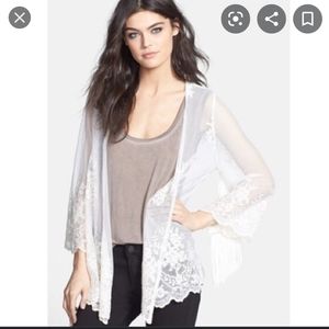 ASTR lace fringe kimono in white size xs